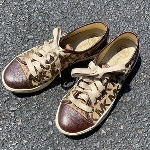 Michael Kors Sneakers